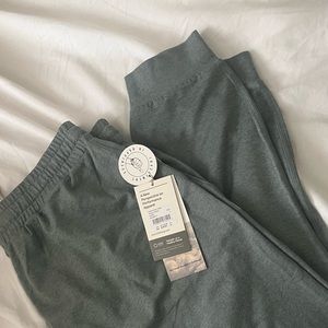 Vuori Performance Jogger